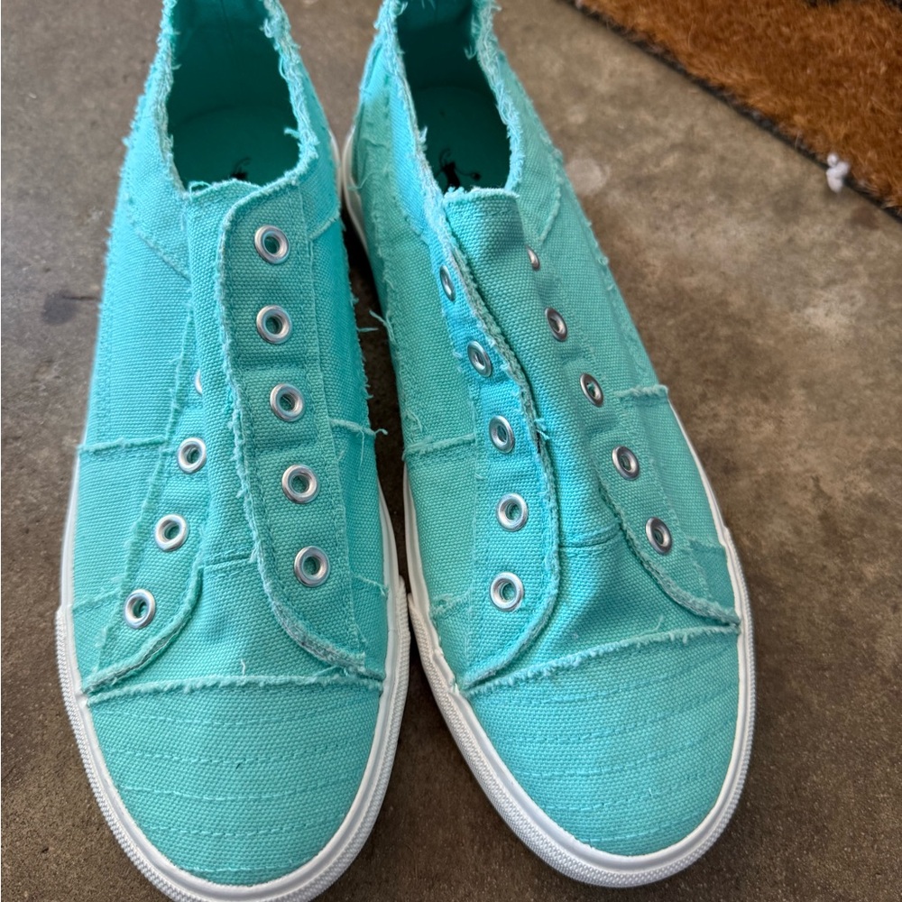 Corkys Women's Sneakers in Turquoise